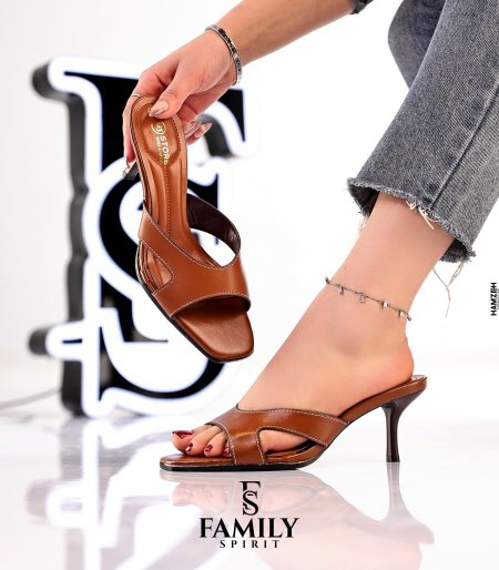 سليبر نسائي بكعب